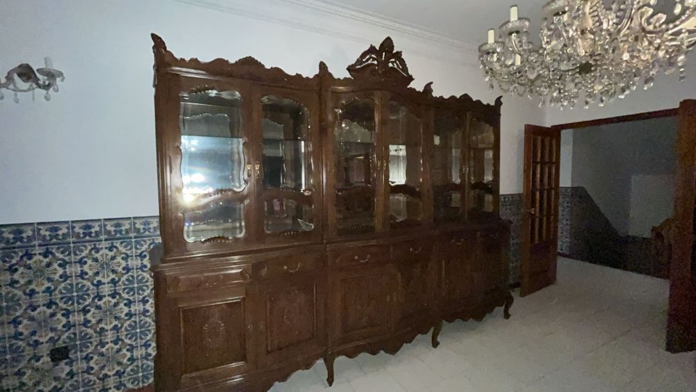 Mobilia de sala antiga