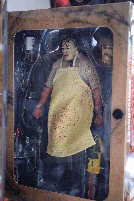 NECA Texas Chainsaw Massacre 7" Ultimate Leatherface Action Figure