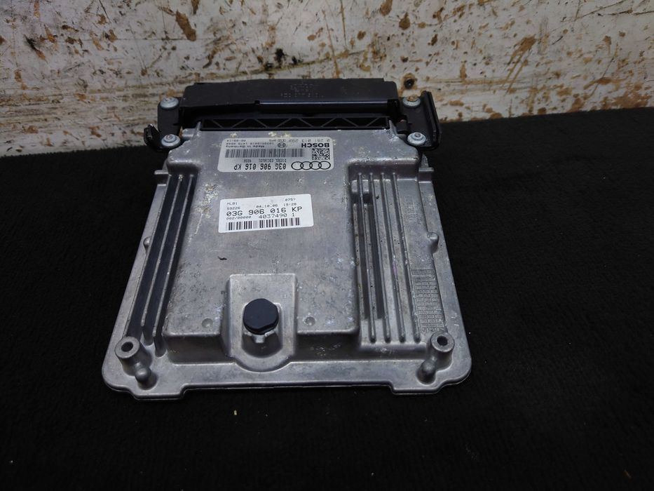 Audi A4 B7 2.0 TDI Komputer Sterownik Silnika ECU