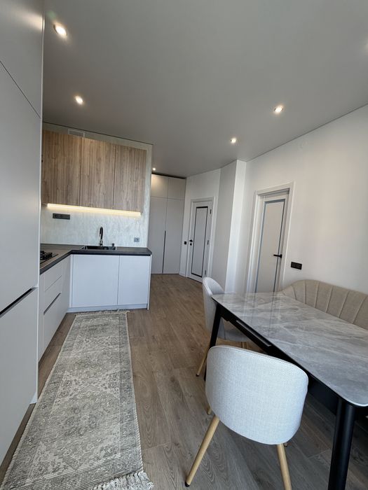 Орендапросторої 1 кімнатної квартири