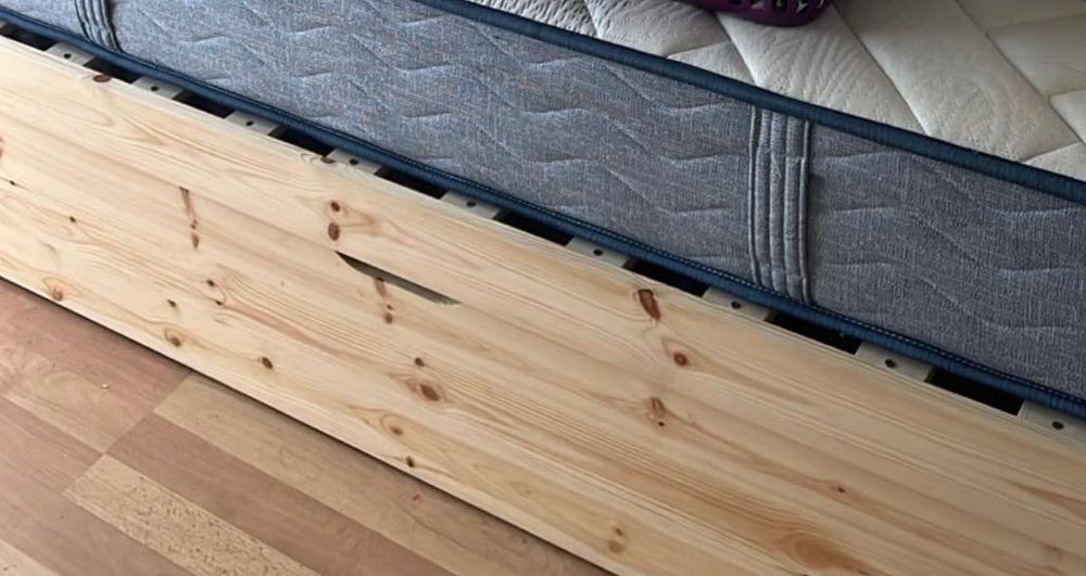Cama montessori + colchão de criança
