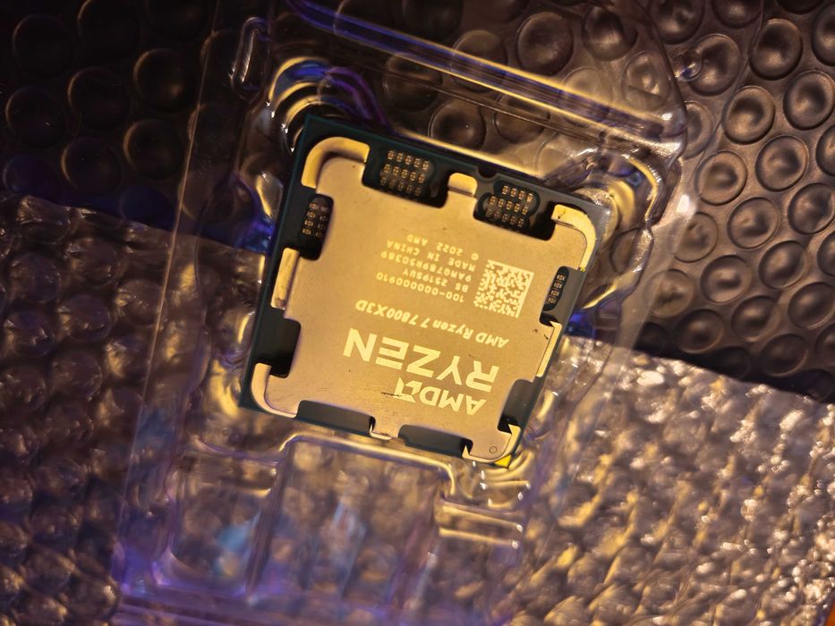 Procesor AMD Ryzen 7800x3d