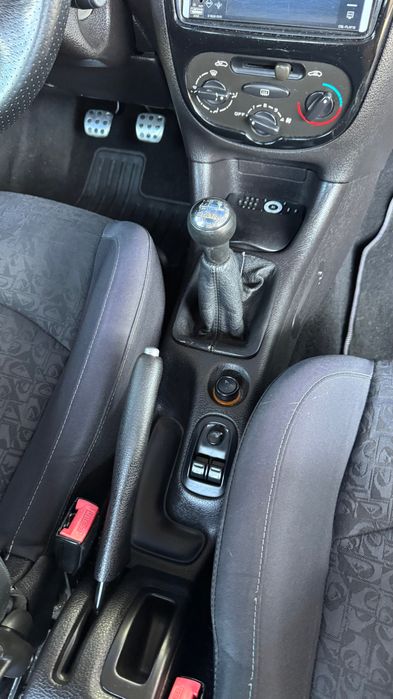 Peugeot 206 Quiksilver 1.4 – 2001