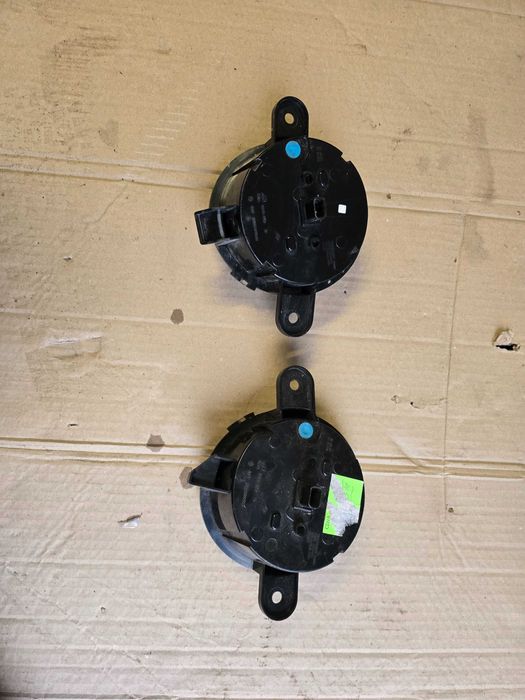 halogen prawy led DRL Renault Twingo 3 III