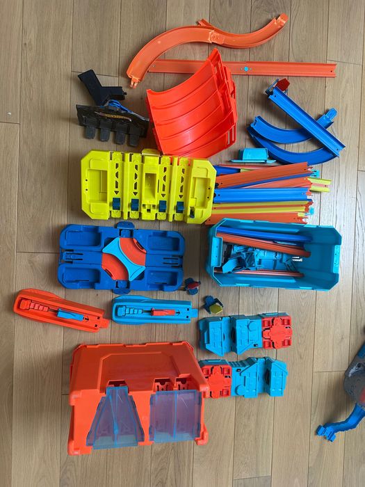 Tory Hot Wheels