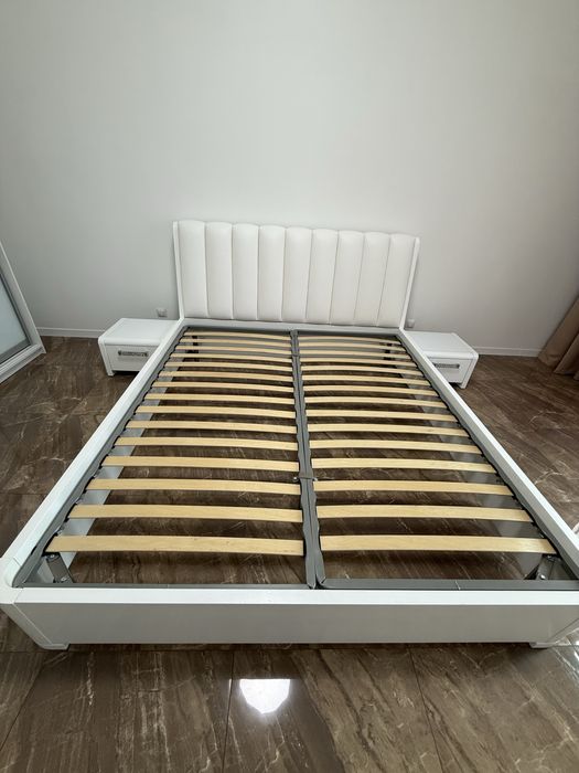 Ліжко Адель біле від Бучинського 180-200 шпон біле