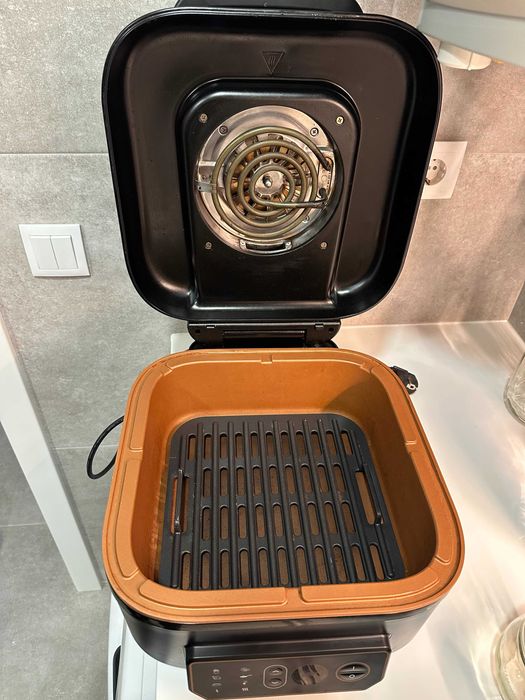 Air Fryer Russell Hobbs (1450–1745W) – Boa capacidade