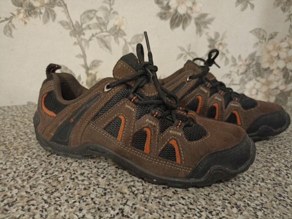 Кроссовки Karrimor размер 38