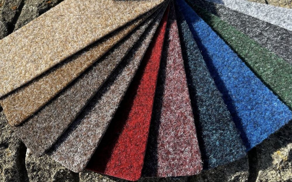 Офісний ковролін на резині Chevy. Комерційний ковролин на гумі Доріжки