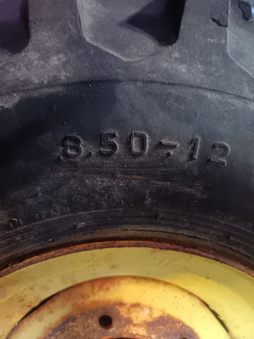 Peneus em noventa por cento