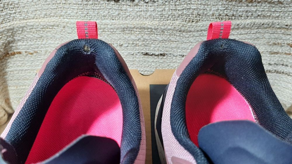 Жіночі кросівки McKinley рожеві