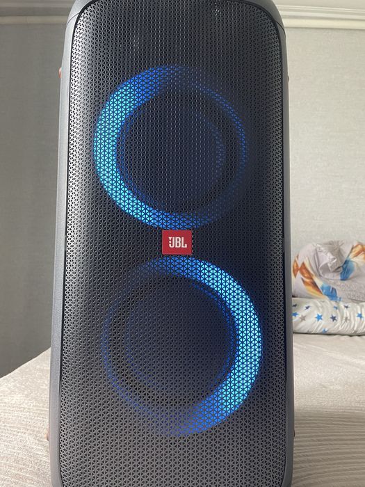Продам JBL PARTYBOX 310