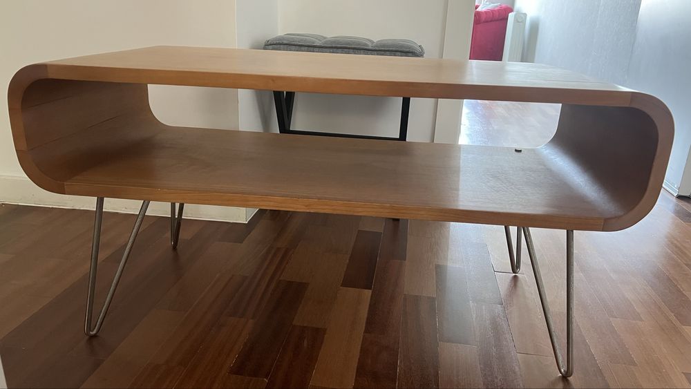 Mesa de tv habitat - descontinuada