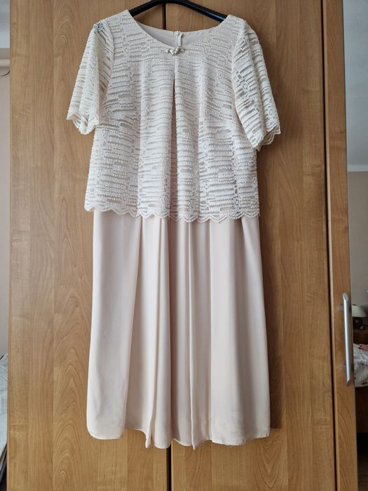 Sukienka elegancka rozm 50