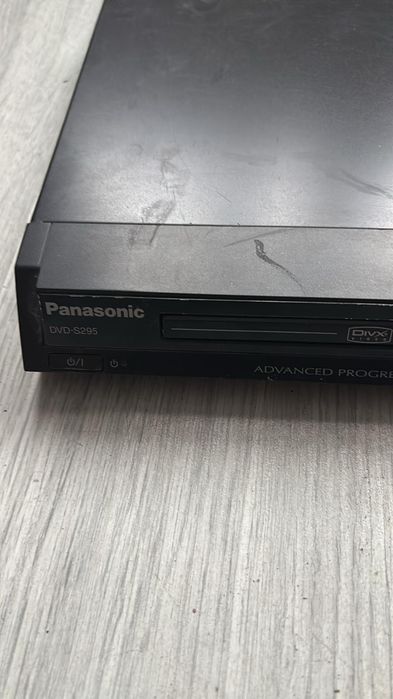 Odtwarzacz DVD Panasonic S295