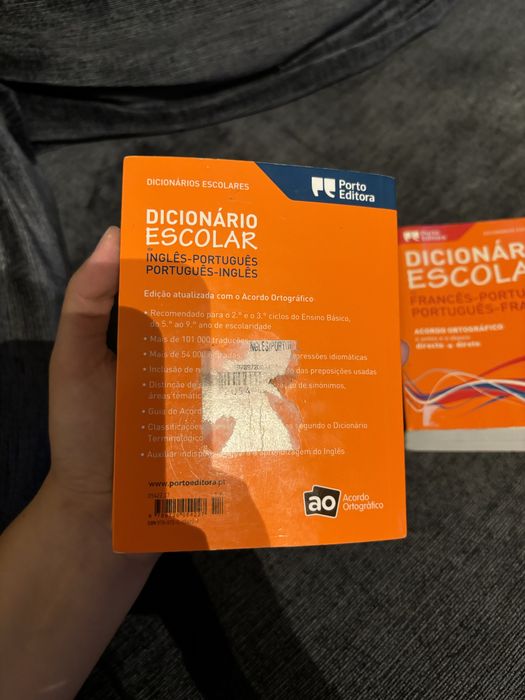2 Dicionários Escolares Português-Francês e Português-Inglês