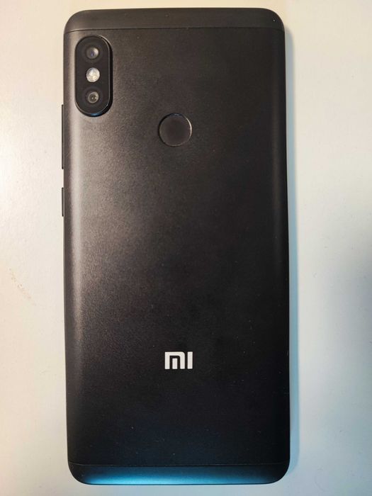 Xiaomi Redmi Note 5 4/64Gb Black Global Version стан нового