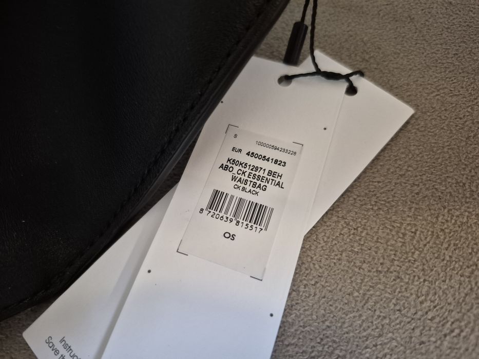 Saszetka Nerka Calvin Klein