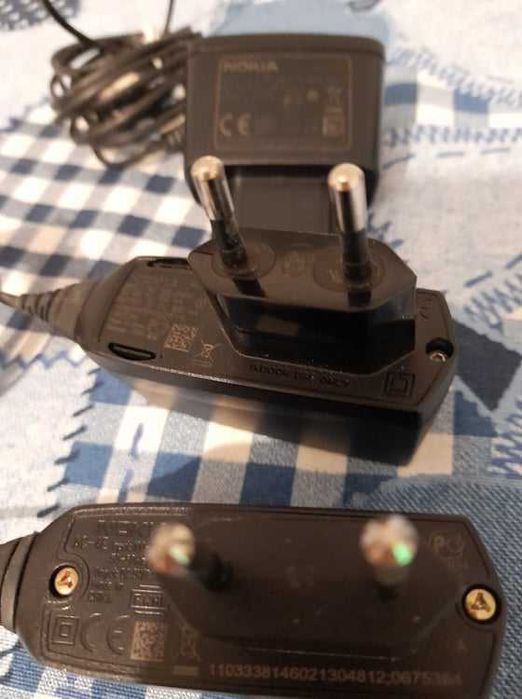 Carregadores Nokia ponta fina