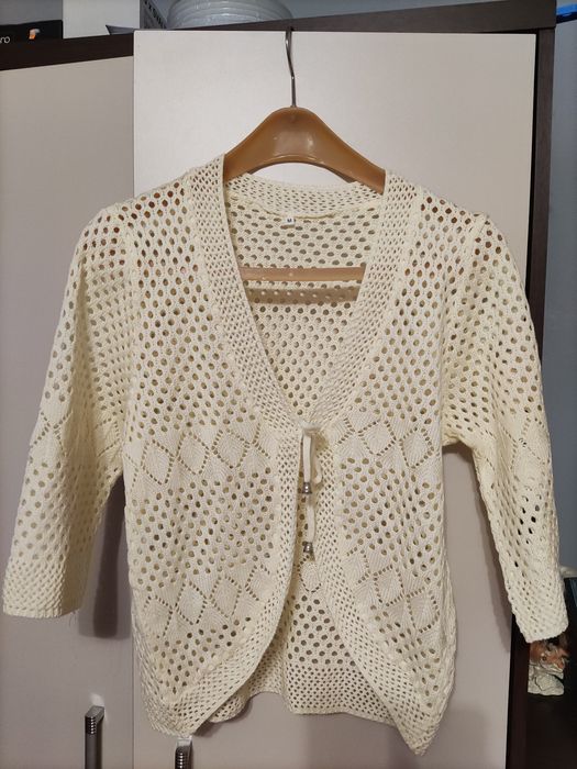 Narzutka kremowa sweterkowa