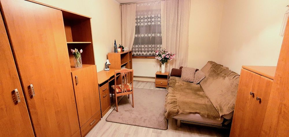 BEZPOŚREDNIO:Przestronny pokój centrum Krakowa Mogilskie