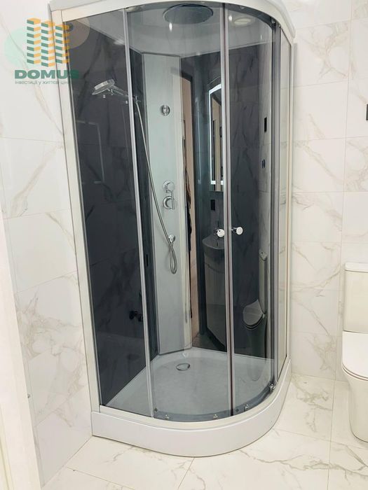 Продам 1 комн в ЖК Розенталь! Новый ремонт. Кухонная мебель!