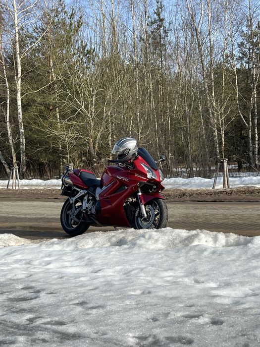 Honda vfr 800 vtec
