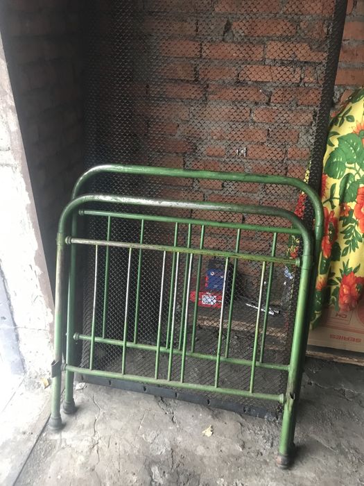 Продам кровать  ліжко