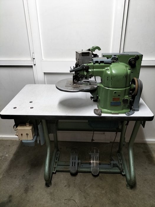 Máquina de costura Pfaff 2 agulhas