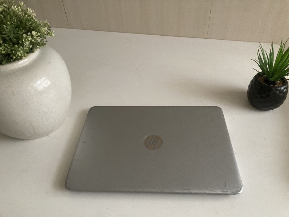Laptop HP I5 6300U