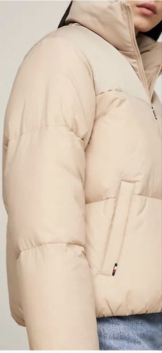 Продам пуховік Tommy Hilfiger