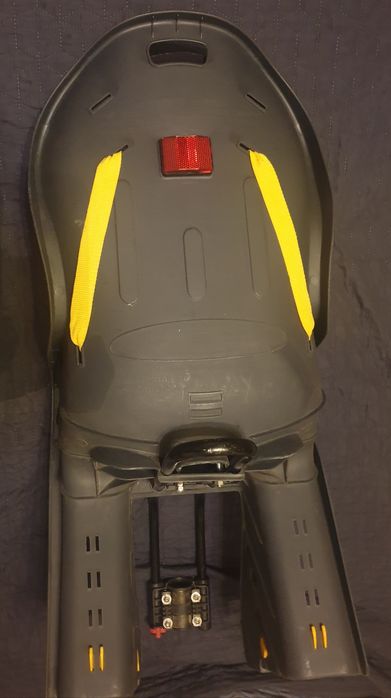 Дитяче крісло на велосипед