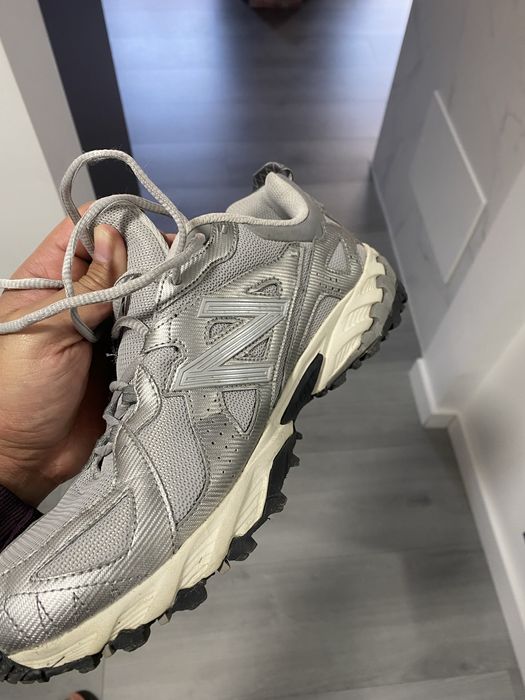 New Balance 610 Siver