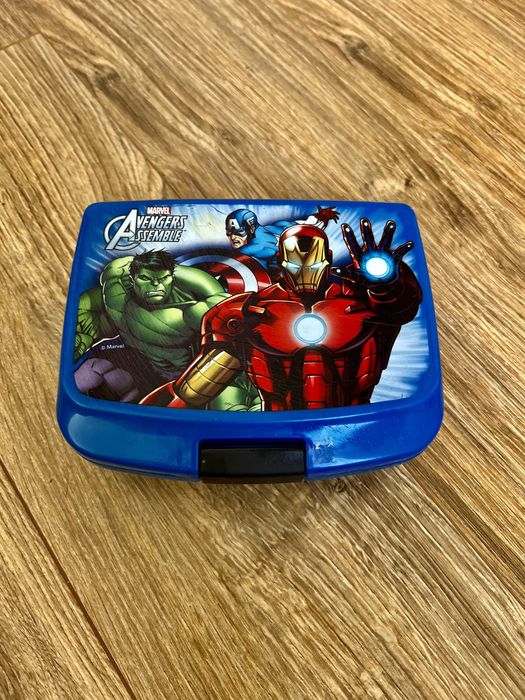 Sniadaniowka avengers