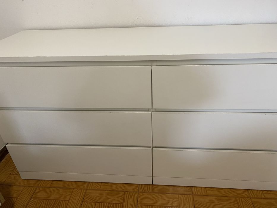Comoda ikea  com 6 gavetas
