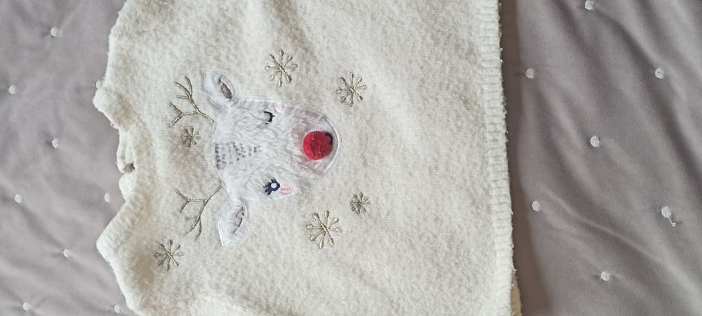 Sprzedam sweterek zimowy dla dziewczynki