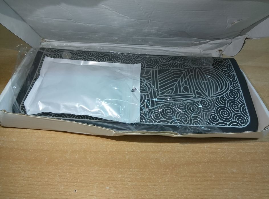 Elektryczna mata masująca do stóp Media Tech