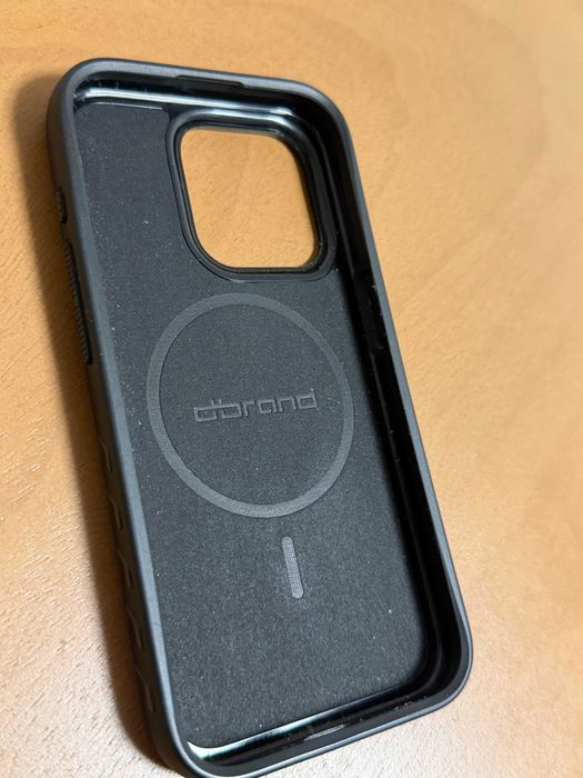 iPhone 15 Pro - 256 GB - White Titanium - Capa e protetor dbrand