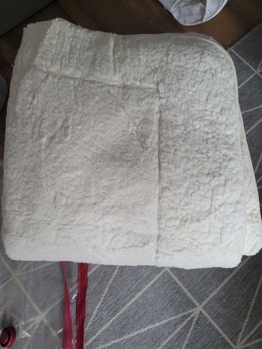 Sprzedam 2 kołdry i 2 podkłady 100%wełny Miracolo