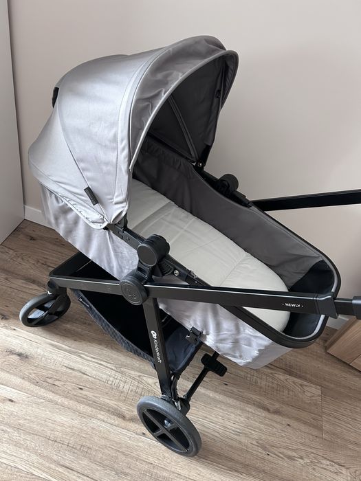 Wozek kinderkraft + dodatki