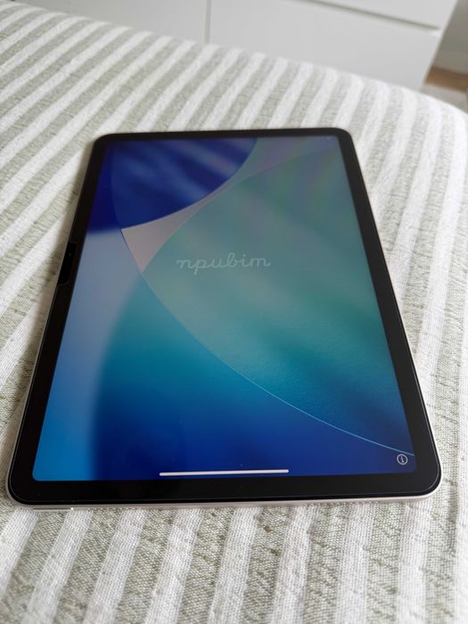 Ipad Air Luz das Estrelas (Starlight) M3 128gb como novo com capa, pelicula e garantia