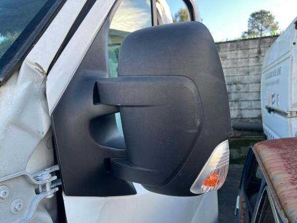 Retrovisor / espelho esquerdo RENAULT Master III Chassis (EV/HV/UV)