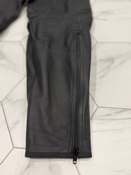 Dainese шкіряні мото штани нові , розмір М