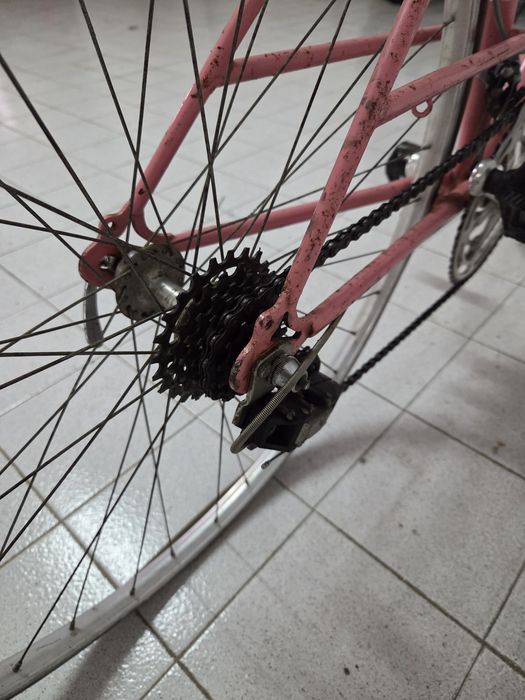 Bicicleta de senhora