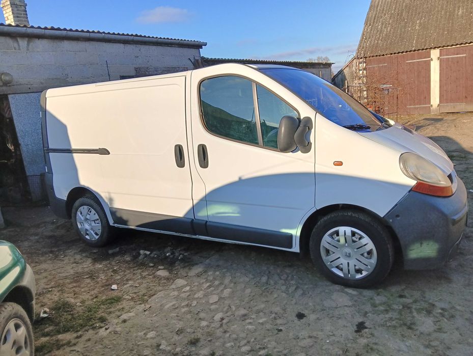 Sprzedam trafic blaszak