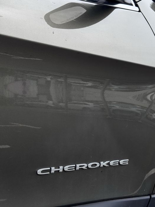 Jeep Cherokee 2015 рік