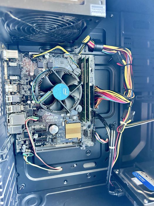 intel core i3 6100 - купити комп'ютери та комплектуючі - Ціна на
