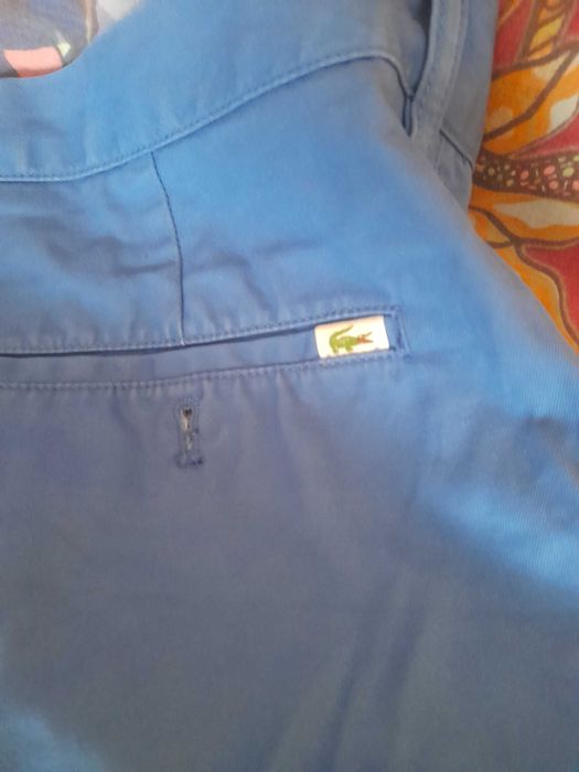 LACOSTE spodnie krotkie meskie 70zl