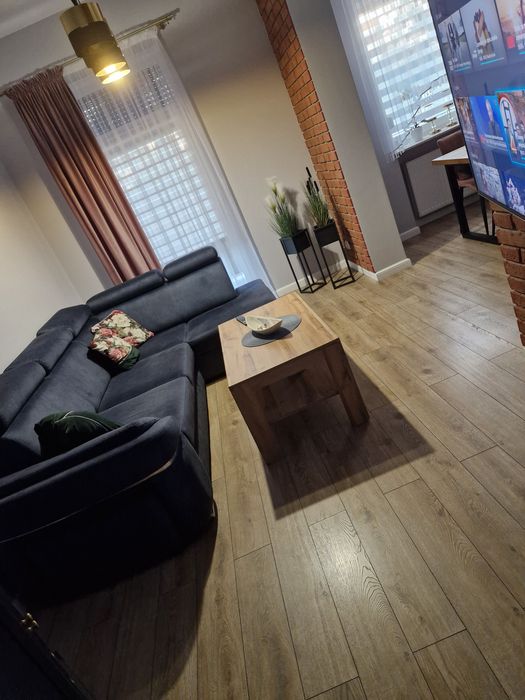 Piekne mieszkanie 4pokojowe 2balkony 98m2 parter  os. BIELANY!