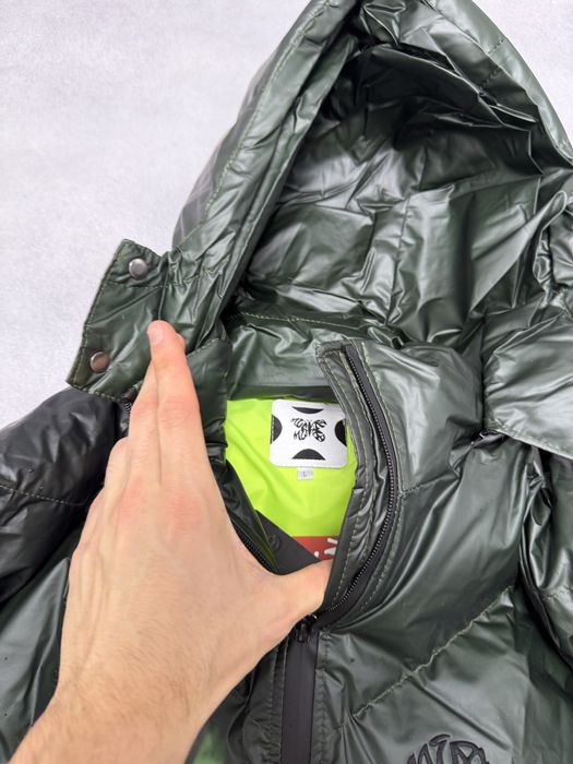 куртка тепло реагуюча яMetra drip moncler polo raulph balenciaga